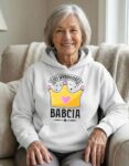 bluza-dla-babci-z-kapturem-jej-wysokosc-biala