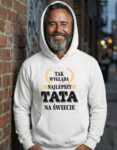 bluza-dla-taty-z-kapturem-biala