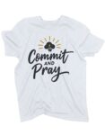 koszulka-commit-and-pray-biala