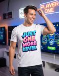 koszulka-dla-gracza-just-one-more-level-biala